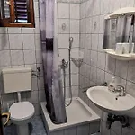 Apartment With Parking Space Kampor, Rab - 5032 Kampor