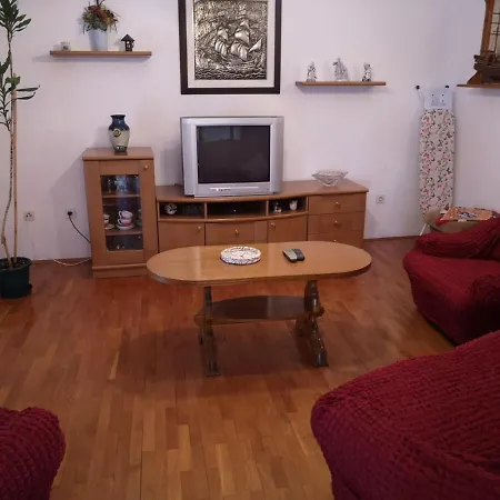 With Parking Space Kampor, Rab - 5032 شقة Kampor