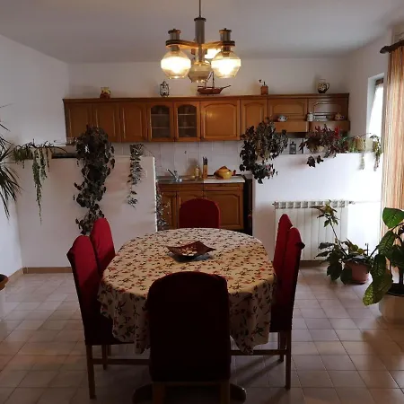 With Parking Space Kampor, Rab - 5032 アパート *