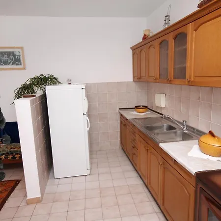 With A Parking Space Kampor, Rab - 5032 Apartment *