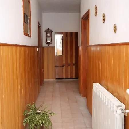 Apartment With A Parking Space Kampor, Rab - 5032 Kampor