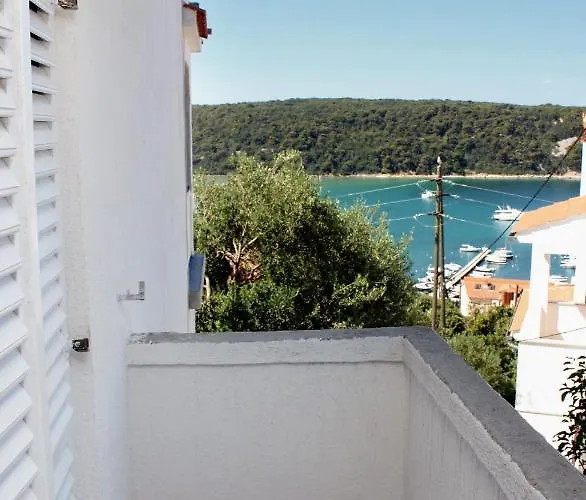 Lägenhet With Parking Space Kampor, Rab - 5032