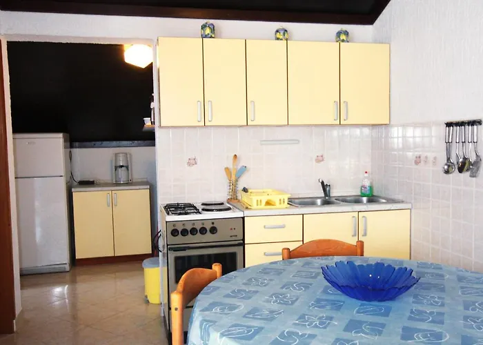 Lägenhet With Parking Space Kampor, Rab - 5032 *