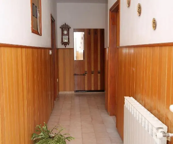 Apartment With Parking Space Kampor, Rab - 5032 Kampor